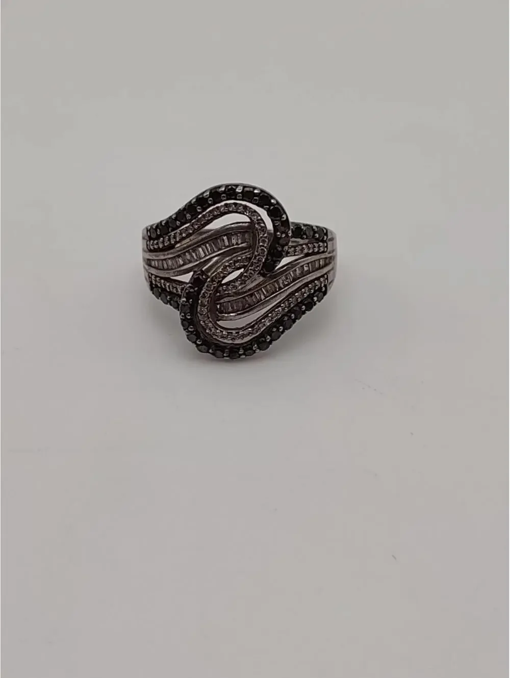 925 Sterling Black & White CZ Wave Bypass Ring Sz 8.25